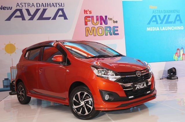 Penjualan mobil murah anjlok di Indonesia, calon pembeli khawatir kondisi ekonomi