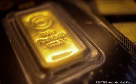Harga Emas Turun Senin (22/6) Pagi, Dipicu Ketegangan AS-Iran & Nada Hawhish The Fed