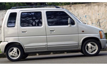 Body mungil Suzuki Karimun kotak harga jualnya tinggal segini